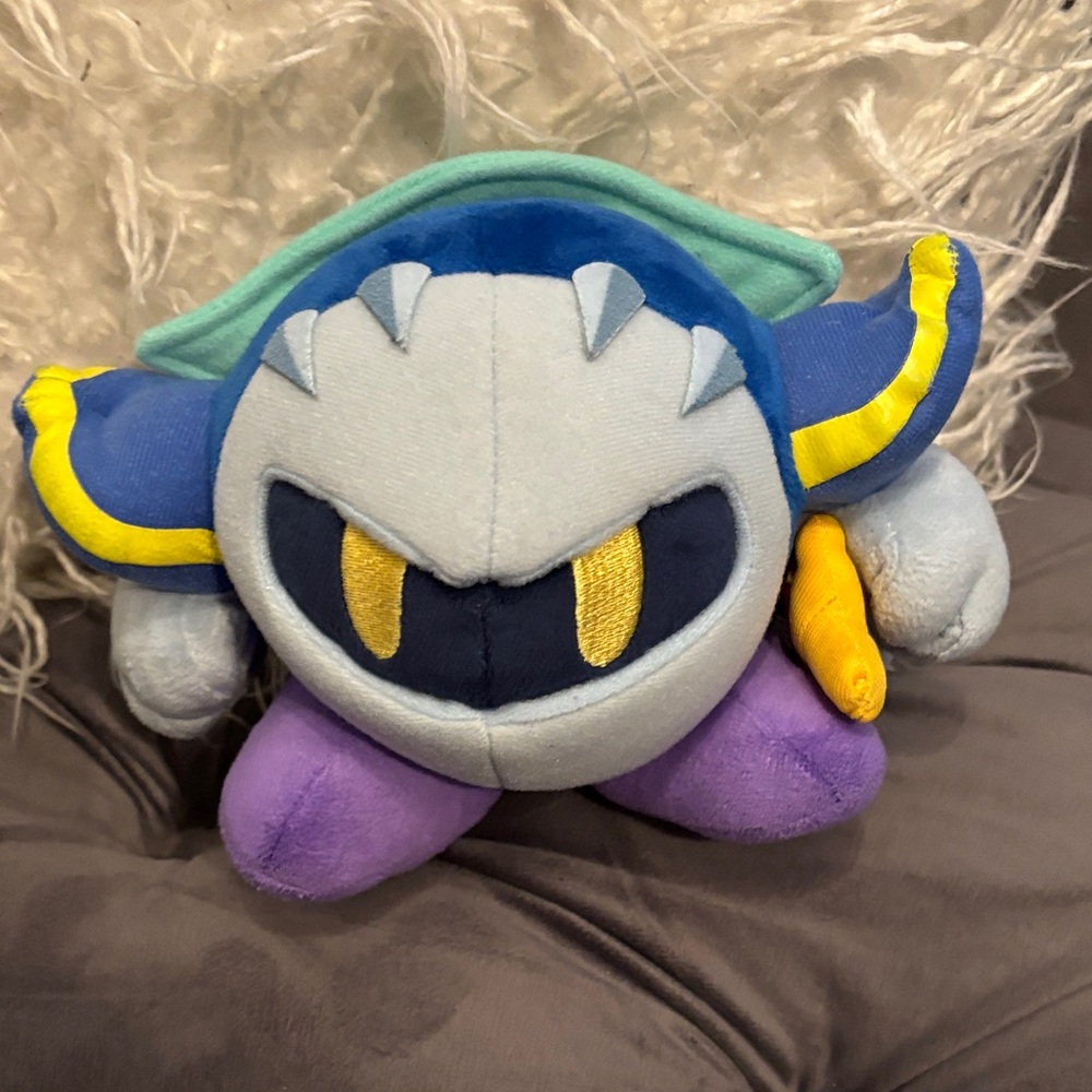Meta Knight plush